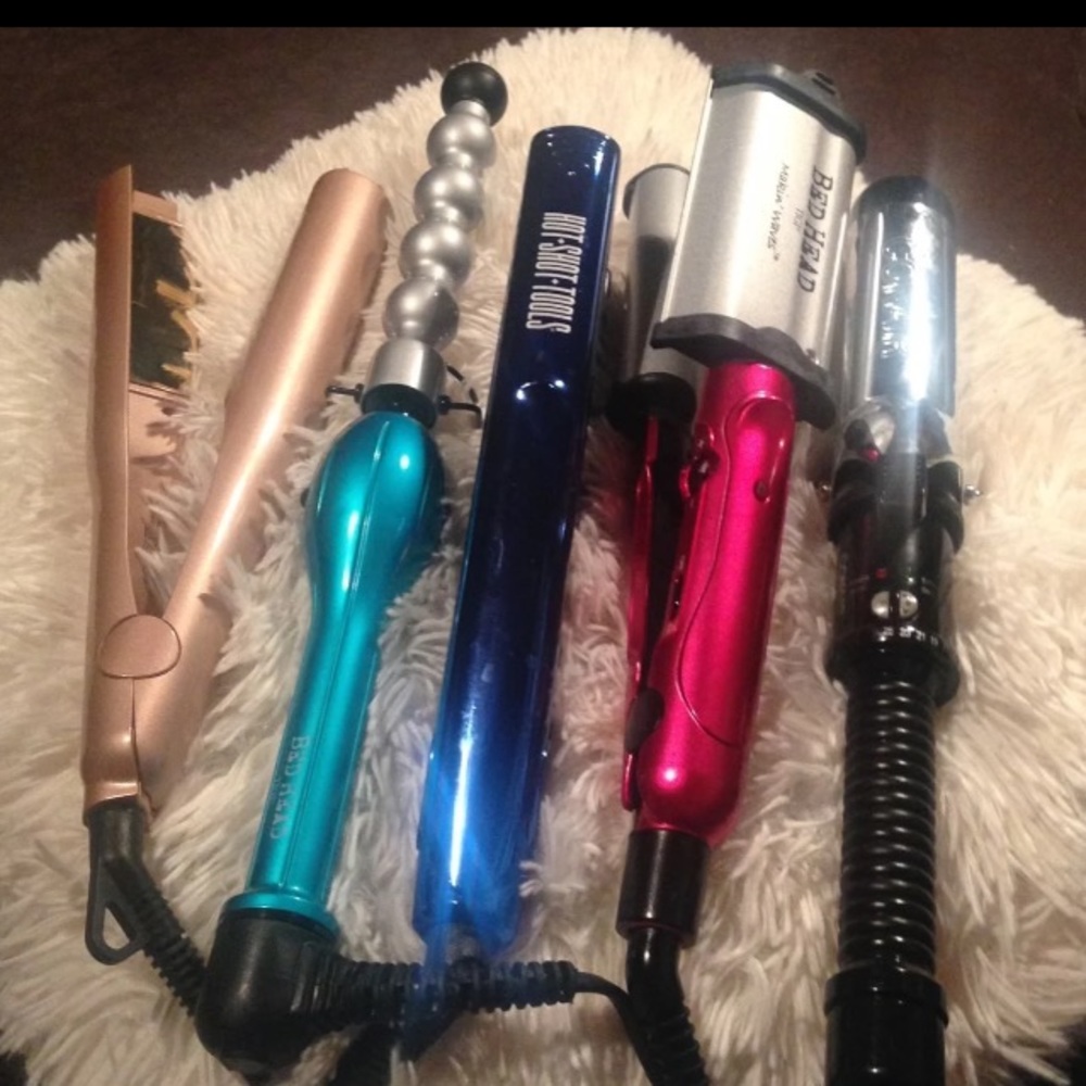 Bundle of hair tools